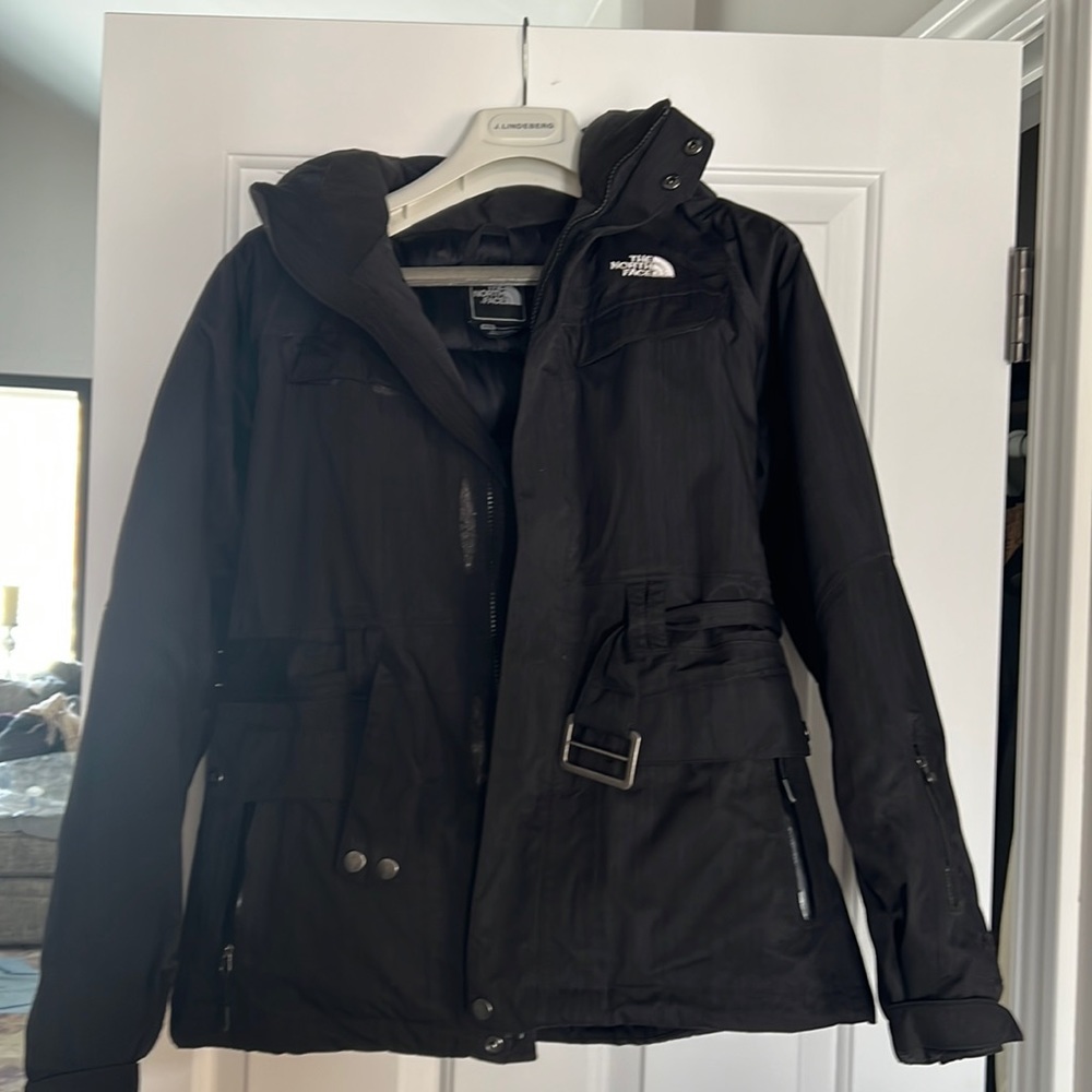 The North Face Black Ski Jacket with removable hood, size Medium